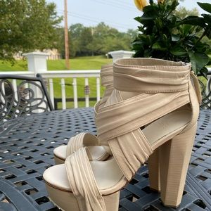 Joe’s Jeans Cream sandal heels. 8